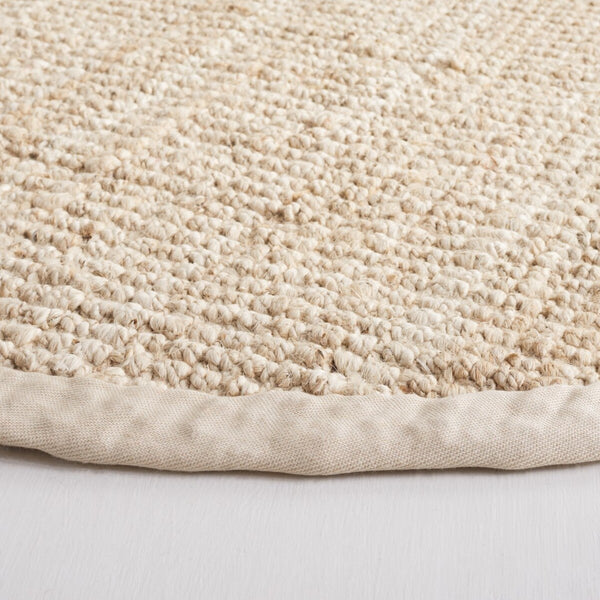 Safavieh Dominica Hand Woven  Rug Bleach / Ivory NF747B-9SQ