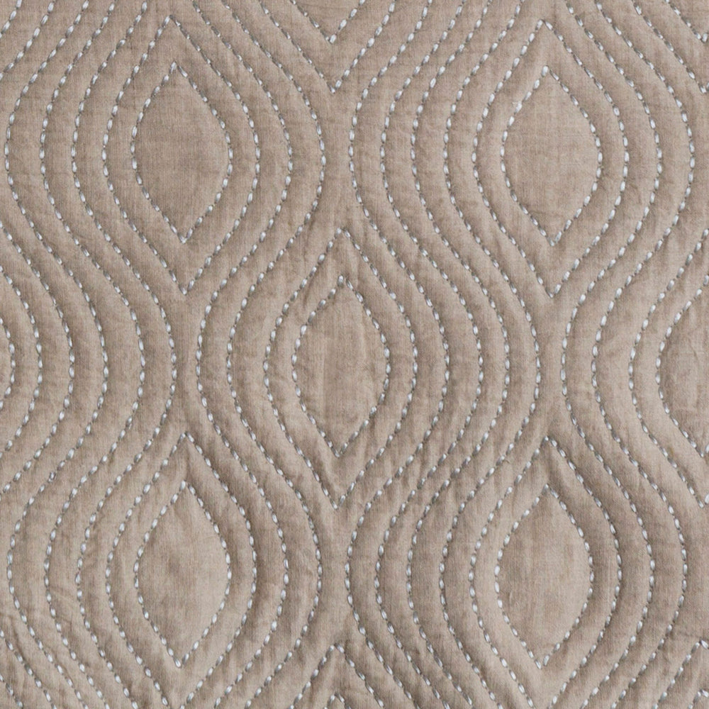 Surya Nile Premium Linen Quilt 108"W X 92"L - Modern Chic Design For Cozy Comfort & Easy Care Taupe Linen,Linen Nil9000-t