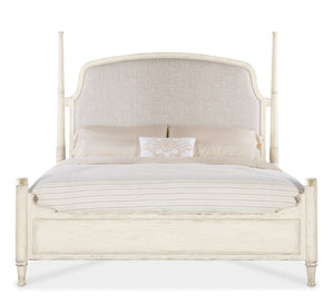 Hooker Furniture Americana Queen Upholstered Poster Bed With Cream Headboard, Molasses Oak Finish, Distressed Charm 88.00 L x 82.00W x 75.75H 7050-90666-02