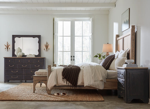Hooker Furniture Americana King Panel Bed With Distressed Daisy Finish, Planked Headboard, Carved Scrollwork Accents Medium Wood 7050-90266-85