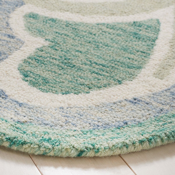 Safavieh Novelty  107 Hand Tufted Floral Rug Grey / Green 6' x 6' Round