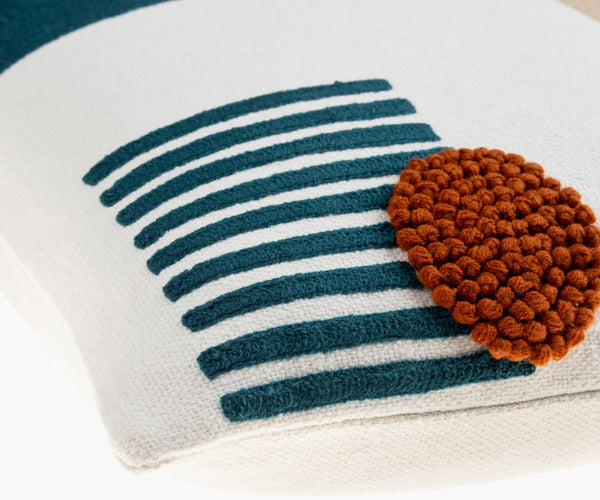 Surya Novel 18” Cotton Accent Pillow - Minimalist Design, Textured Pattern, Perfect For Modern Spaces Cream Cotton,Cotton Nve002-1818d