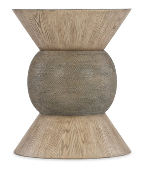 Commerce & Market Round Robin Accent Table Light Wood CommMarket Collection 7228-50704-80 Hooker Furniture