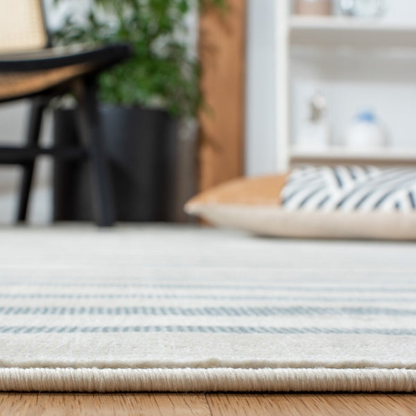 Safavieh Orwell 352 Power Loomed Polypropylene Contemporary Rug Ivory / Blue ORW352A-29