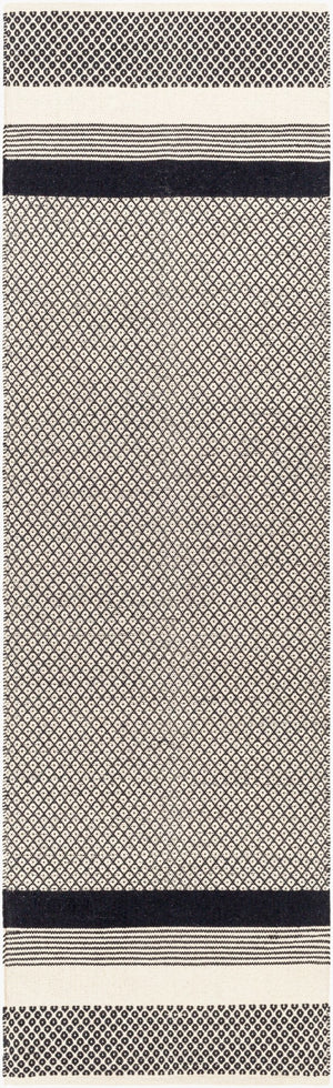 Surya Osasuna Handmade Cotton Rug 2'6" X 8' - Rustic Lodge Charm, Easy Care, Durable & Cozy Home Decor Black Cotton Osa2302-268