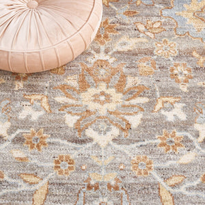 Safavieh Oushak 130 Hand Knotted Traditional Rug Grey / Ivory OSH130F-9