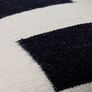 Surya Osmund 18"X18" Luxurious Accent Pillow - Cozy Wool-cotton Blend For Elegant Living Room Decor Black Wool,Cotton,Cotton Osm001-2020p