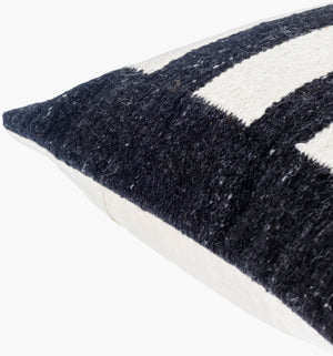 Surya Osmund 18"X18" Luxurious Accent Pillow - Cozy Wool-cotton Blend For Elegant Living Room Decor Ebony Wool,Cotton,Cotton Osm003-2020