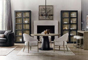 Hooker Furniture Linville Oak Veneer 60" Round Dining Table — Two-Tone Mink Top & Textured Black Pedestal, Seats 4–6 6150-75213-85