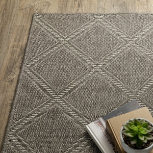 Oriental Weavers Caicos Indoor/Outdoor Area Rug - Sophisticated Design, Easy Care Polypropylene, Perfect For Families Grey,Light Grey Polypropylene Cca02n300390st