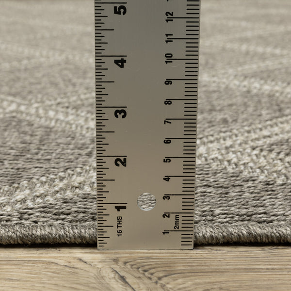 Oriental Weavers Caicos Indoor/Outdoor Area Rug - Sophisticated Design, Easy Care Polypropylene, Perfect For Families Grey,Light Grey Polypropylene Cca02n300390st