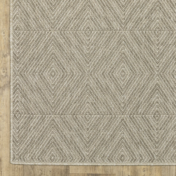 Oriental Weavers Caicos Indoor/Outdoor Area Rug - Stylish, Easy-care, Spill-resistant Design For High Traffic Spaces Grey,Light Grey Polypropylene Cca08a100152st