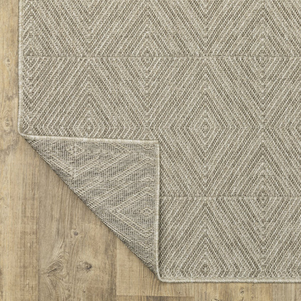 Oriental Weavers Caicos Indoor/Outdoor Area Rug - Stylish, Easy-care, Spill-resistant Design For High Traffic Spaces Grey,Light Grey Polypropylene Cca08a100152st