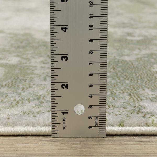 Oriental Weavers Caravan Luxuriously Soft Indoor Area Rug With Rich Textures Inspired By Nature's Beauty And Serenity Beige,Green Polyester C2061w100153st