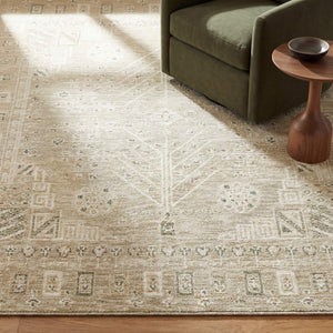 Oriental Weavers Caroline Vintage Botanical Polyester Area Rug with Cut Loop Pile and Artisan Fringe Detail 7'10"x10' CCRL05240305ST