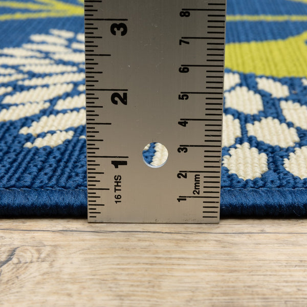 Oriental Weavers Caspian Striking Indoor/Outdoor Area Rug In Vibrant Indigo And Lime Green For Stylish Spaces Blue,Green Polypropylene C8327l055115st