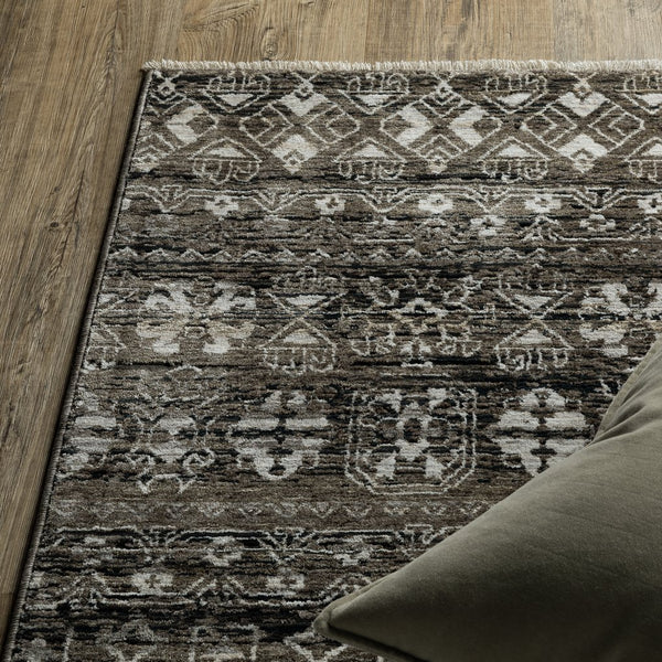 Oriental Weavers Chamberlain Indoor Area Rug - Luxurious Soft Polyester, Vintage Persian Motifs, Elegant Neutral Design Grey,Beige Polyester Cch08b300394st