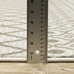 Oriental Weavers Georgia Indoor Area Rug - Modern Farmhouse Charm With Distressed Patterns For Cozy Spaces Ivory,Grey Polypropylene G717b0160220st