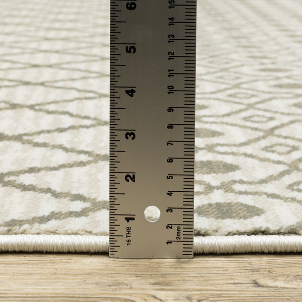 Oriental Weavers Georgia Indoor Area Rug - Modern Farmhouse Charm With Distressed Patterns For Cozy Spaces Ivory,Grey Polypropylene G717b0160220st