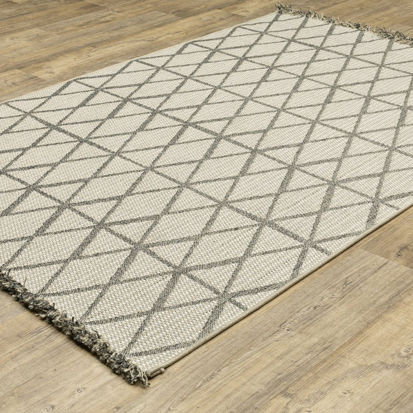 Oriental Weavers Gillian Indoor/Outdoor Area Rug - Stylish Global Patterns, Durable Performance, Easy Care Design Beige,Black Polypropylene G1331v100152st