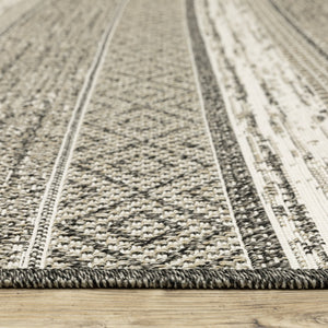 Oriental Weavers Gillian Indoor/Outdoor Area Rug - Global-inspired Design With Textured Patterns For Every Space Beige,Black Polypropylene G1622e055230st