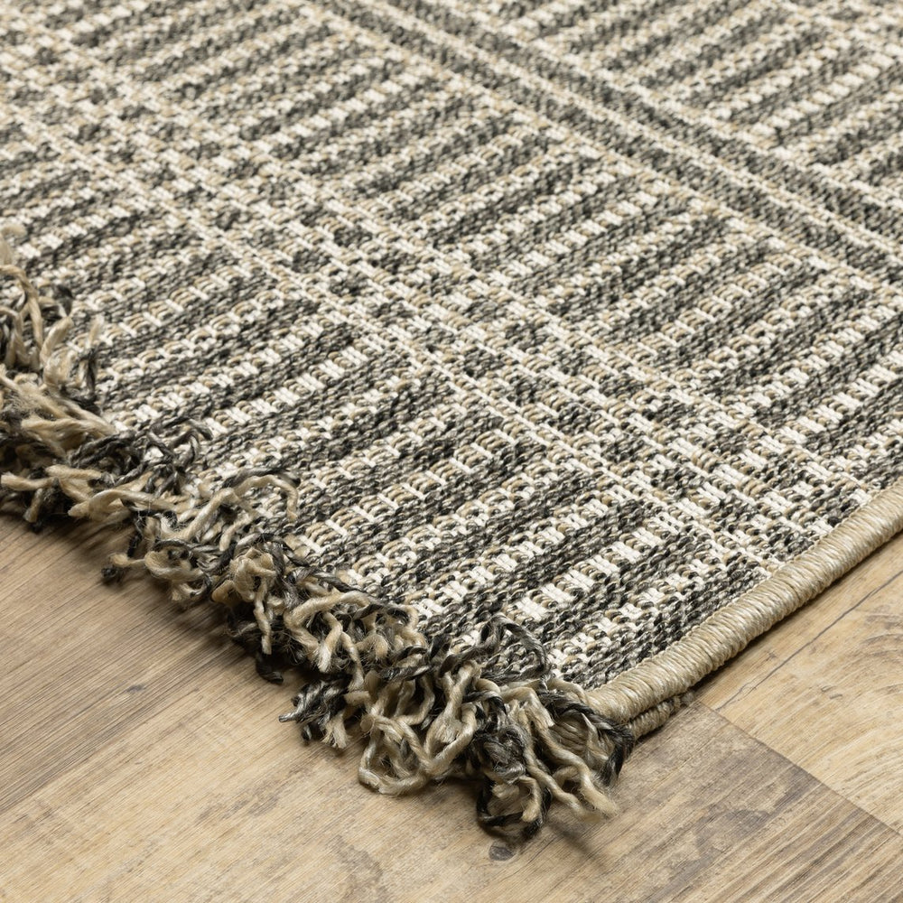 Oriental Weavers Gillian Indoor/Outdoor Area Rug - Textured Global Design For High-traffic Spaces And Easy Care Beige,Black Polypropylene G163j4160220st