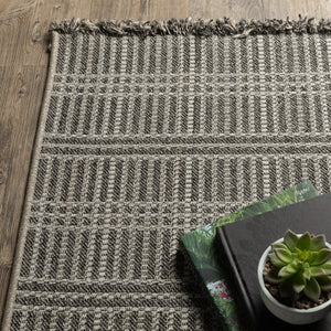 Oriental Weavers Gillian Indoor/Outdoor Area Rug - Textured Global Design For High-traffic Spaces And Easy Care Beige,Black Polypropylene G163j4160220st