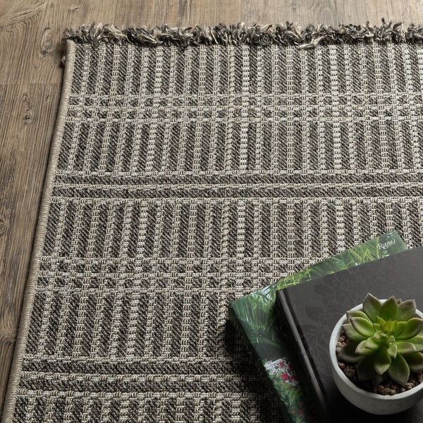 Oriental Weavers Gillian Indoor/Outdoor Area Rug - Textured Global Design For High-traffic Spaces And Easy Care Beige,Black Polypropylene G163j4160220st