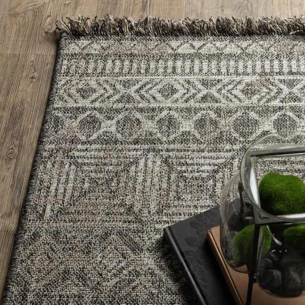 Oriental Weavers Gillian Indoor/Outdoor Area Rug - Stylish Global Design With Easy Care, Perfect For High-traffic Spaces Beige,Black Polypropylene G4925a240305st