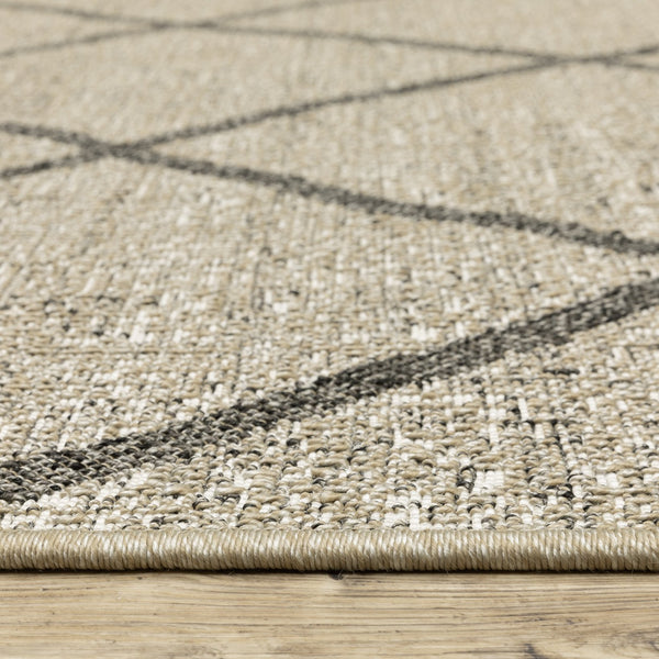 Oriental Weavers Gillian Indoor/Outdoor Area Rug - Global-inspired Design, Easy Care, Perfect For High-traffic Spaces Beige,Black Polypropylene G4926a160220st