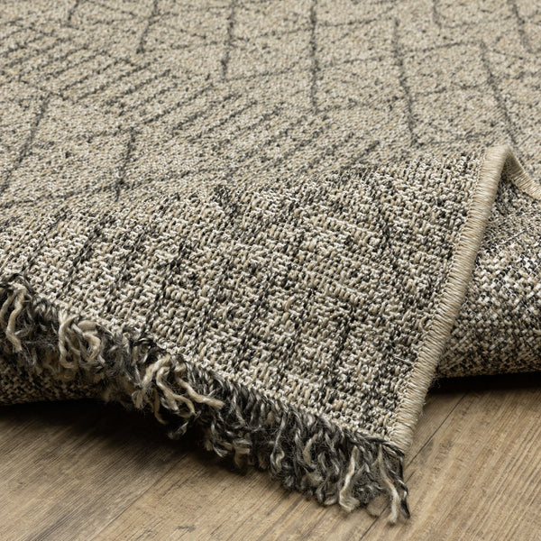 Oriental Weavers Gillian Indoor/Outdoor Area Rug - Elegant Global Patterns, Durable, Family-friendly Design For Any Space Beige,Black Polypropylene G5560j100152st