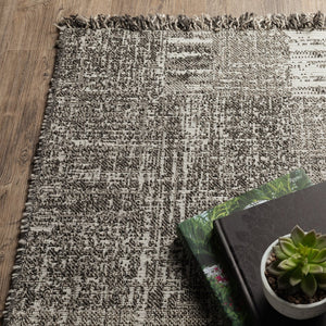 Oriental Weavers Gillian Indoor/Outdoor Area Rug - Stylish Global Design In Gray, Ivory, And Black For Your Home Beige,Black Polypropylene G081v1100152st