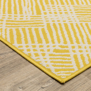 Oriental Weavers  Yellow,Ivory Polypropylene Hhav08240305st