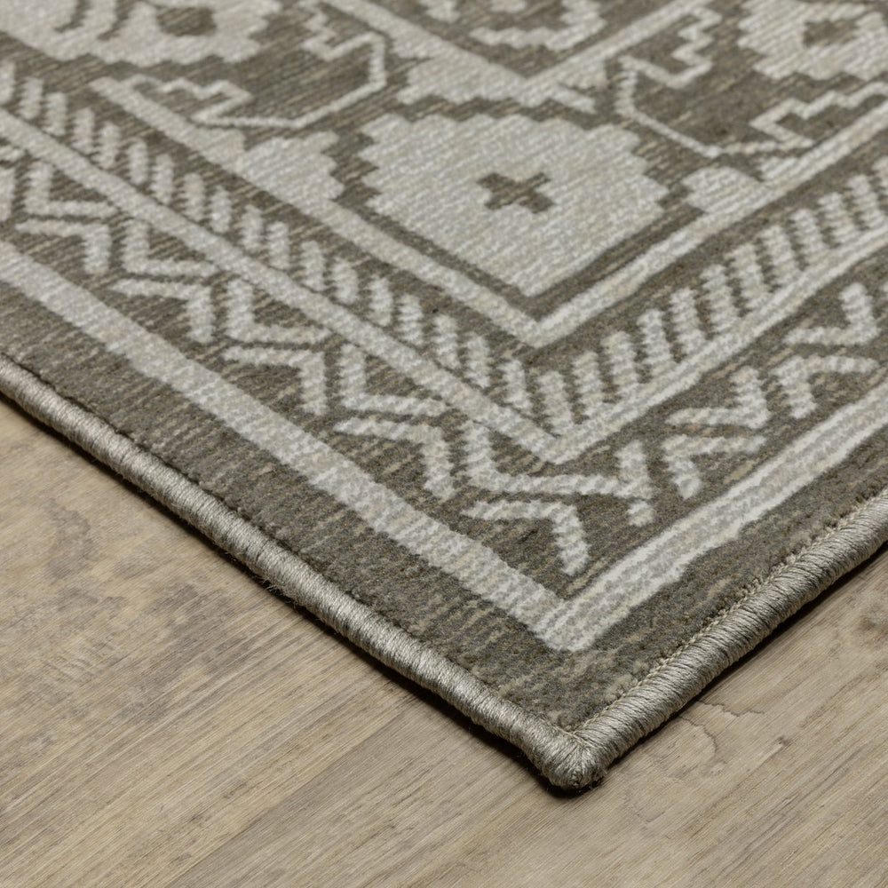 Oriental Weavers Intrigue Indoor Area Rug - Luxurious Multi-tonal Design With Soft Texture For Elegant Home Décor Grey,Grey Polyester Iint06240330st