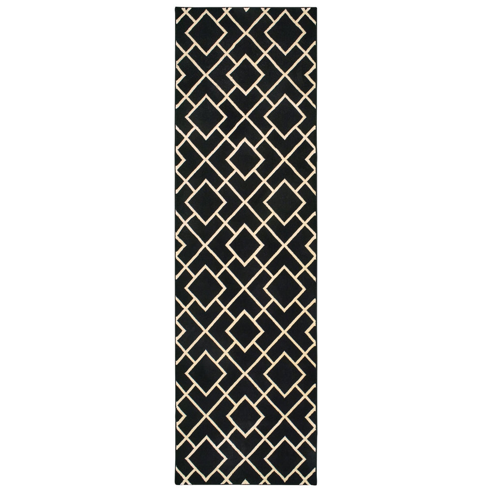 Oriental Weavers Luna Luxurious High Contrast Indoor Area Rug With Modern Geometric Patterns For Elegant Spaces Black,Ivory Polypropylene L8123b067230st