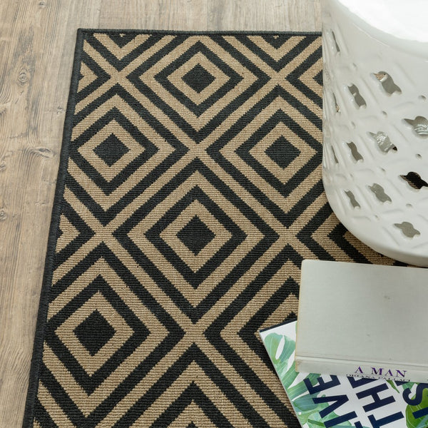 Oriental Weavers Marina Indoor/Outdoor Area Rug - Stylish, Timeless Design In Classic Neutral Palette For Any Space Black,Tan Polypropylene M2335k240330st