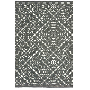 Oriental Weavers Marina Elegant Indoor/Outdoor Area Rug - Timeless Patterns In Classic High Contrast Colors Grey,Ivory Polypropylene M3969l073135st
