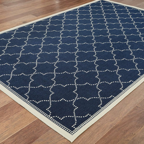 Oriental Weavers Marina Indoor/Outdoor Area Rug - Elegant High-contrast Design, Durable Polypropylene For Timeless Style Navy,Ivory Polypropylene M6025p160230st