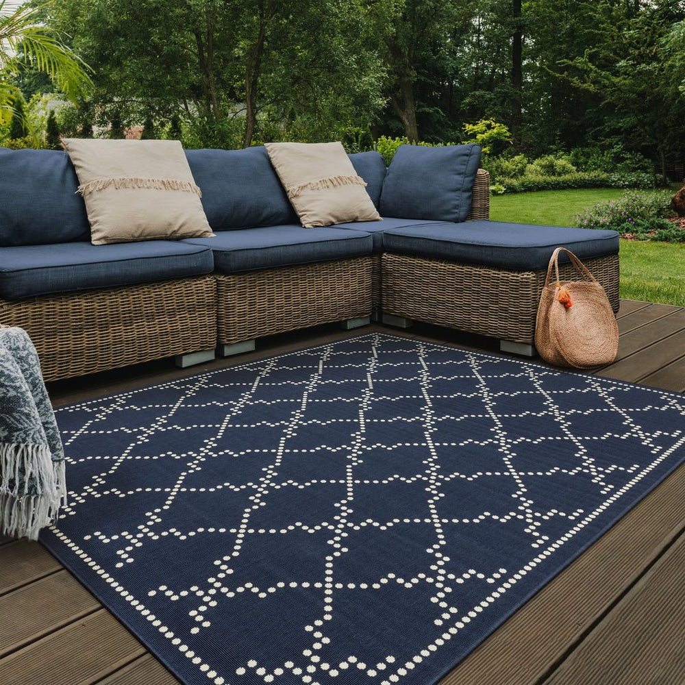 Oriental Weavers Marina Elegant Indoor/Outdoor Area Rug - Timeless Design With Classic Patterns And Neutral Palette Navy,Ivory Polypropylene M7765b240330st