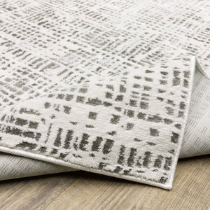 Oriental Weavers Montecito Indoor Area Rug - Power-loomed Soft Polyester With Elegant Patterns For Luxurious Décor White,Grey Polyester M5150w100153st