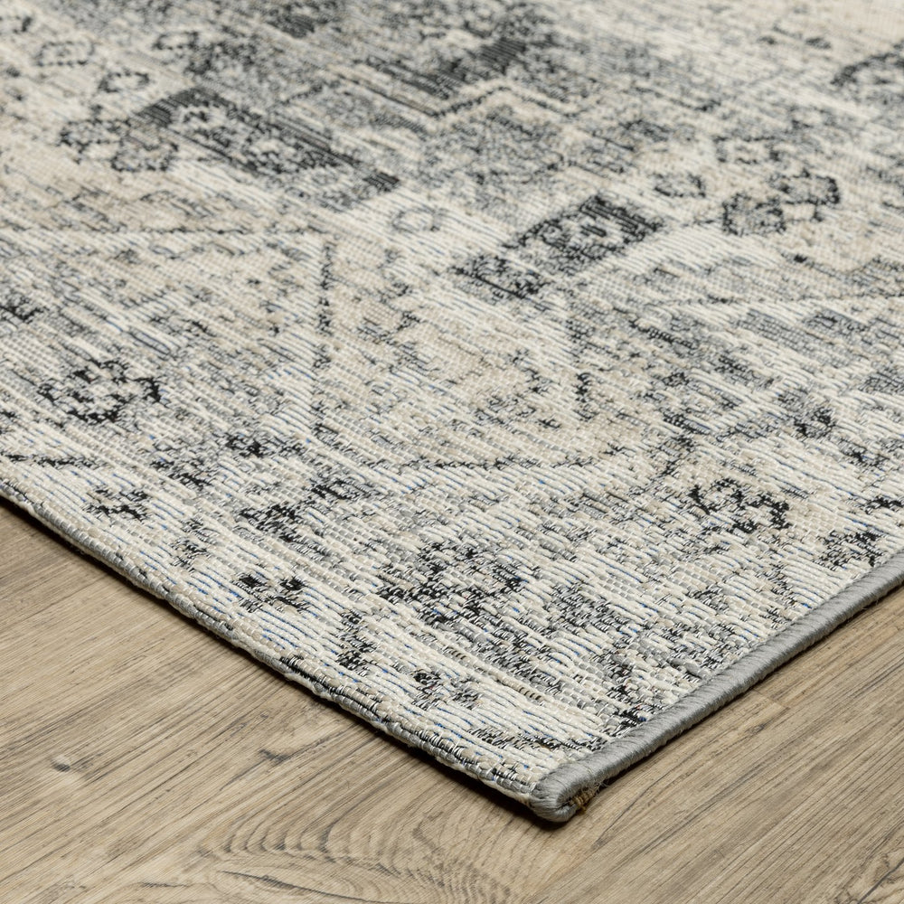 Oriental Weavers Naples Indoor/Outdoor Area Rug – Vibrant Patterns, Easy Care, And Fade Resistant Design For Any Space Grey,Ivory Polypropylene N1346z200285st
