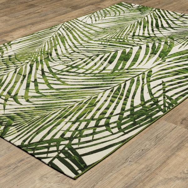 Oriental Weavers Naples Indoor/Outdoor Area Rug – Vibrant Patterns, Easy Care, And Fade Resistant For Stylish Spaces Green,Ivory Polypropylene N1572x160230st