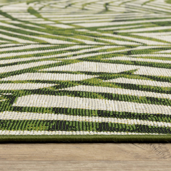 Oriental Weavers Naples Indoor/Outdoor Area Rug – Vibrant Patterns, Easy Care, And Fade Resistant For Stylish Spaces Green,Ivory Polypropylene N1572x160230st