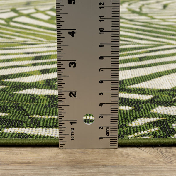 Oriental Weavers Naples Indoor/Outdoor Area Rug – Vibrant Patterns, Easy Care, And Fade Resistant For Stylish Spaces Green,Ivory Polypropylene N1572x160230st