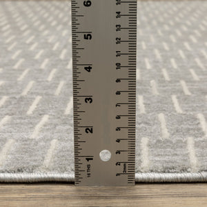 Oriental Weavers Oliver High-Low Geometric Area Rug In Grey Beige — Soft Polyester, Machine-Woven, Modern Charm 59.84'' L x 39.37'' W OOLV01100152ST