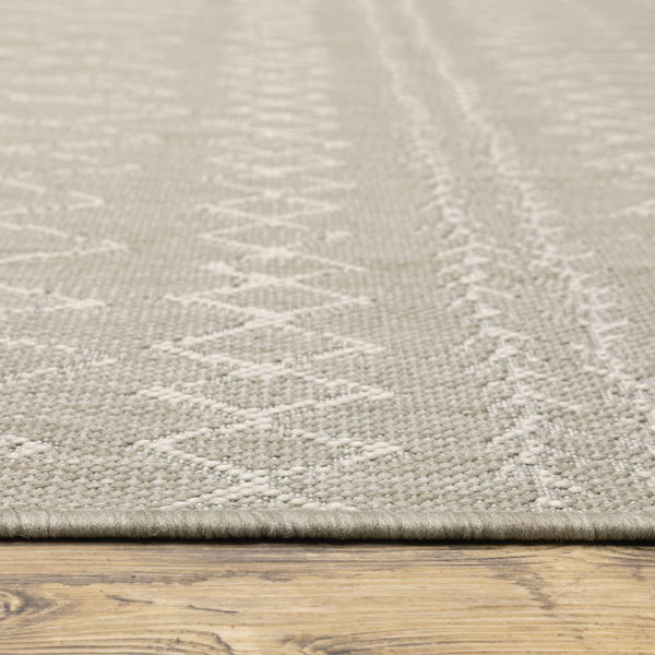 Oriental Weavers Portofino Indoor/Outdoor Area Rug - Stylish, Easy-care, Durable Design Perfect For Any Space Grey,Ivory Polypropylene P670h4100152st