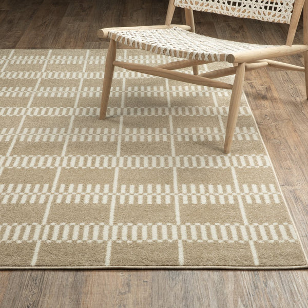 Oriental Weavers Quinn Indoor Area Rug - Chic Modern Design With Soft Textured Yarn For Cozy Home Elegance Beige,Ivory Polypropylene Qqui05060213st