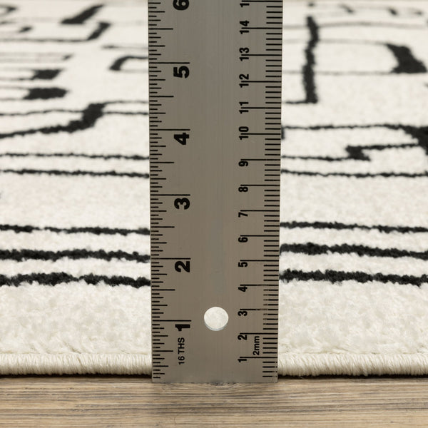 Oriental Weavers Quinn Modern Beige & Black Runner Rug 2'X7' — Maze-Like Geometric Design, Soft Frieze Polypropylene, Durable Elegance QQUI11060213ST