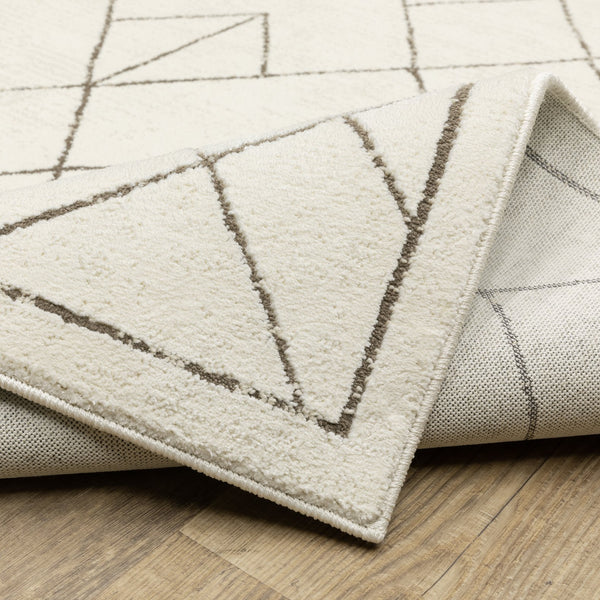 Oriental Weavers Raylan Indoor Area Rug - Sophisticated Multi-tonal Design With High/Low Texture For Elegant Spaces Ivory,Taupe Polypropylene Rray06068230st