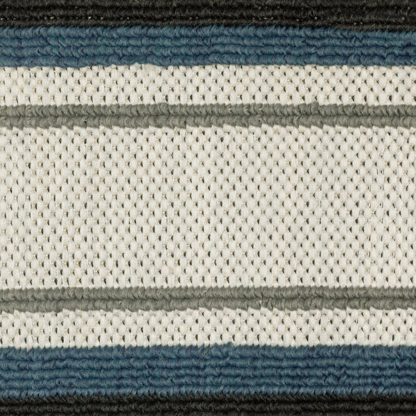 Oriental Weavers Torrey Indoor/Outdoor Area Rug – Stylish Tactile Textures In Durable, Easy-care Polypropylene Design Light Grey,Blue Polypropylene T5571y200280st